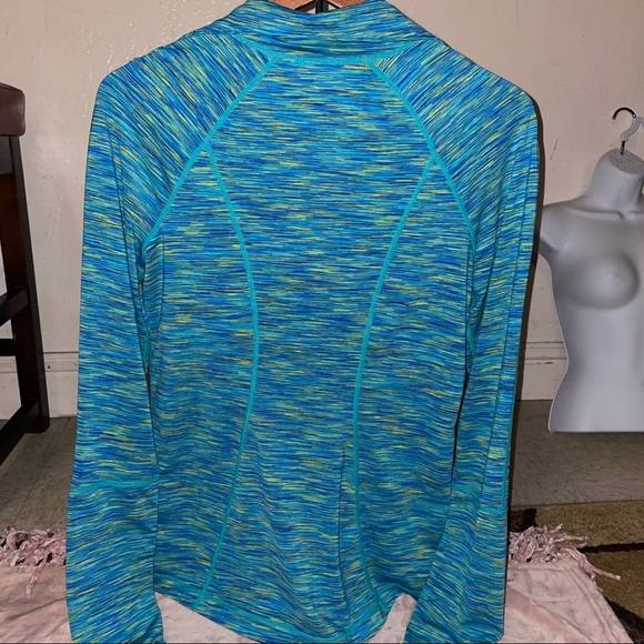 Z by Zella Sweater size Medium - Picture 4 of 6